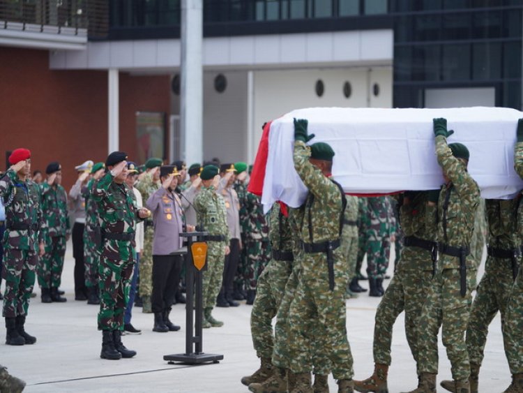 Panglima TNI Sambut Kedatangan Jenazah Kusuma Bangsa