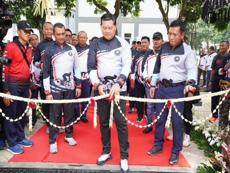 Silahturahmi Panglima TNI Dengan Alumni AAL XXXIII Moro Sagoro