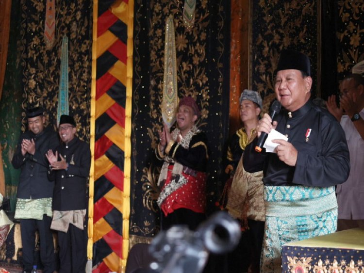 Menhan Prabowo Ingin Bangun Sekolah Unggulan di Sumbar Saat Kunjungan