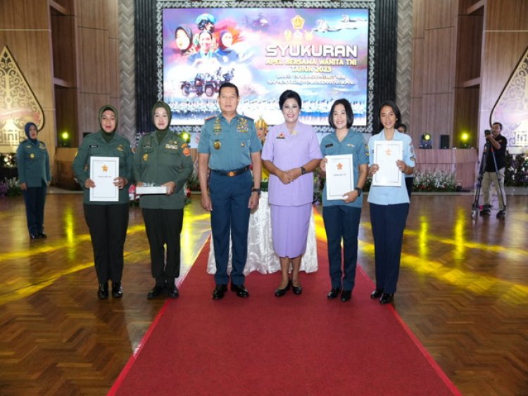 Ketum Dharma Pertiwi: Ukirlah Nama Wanita TNI dengan Prestasi Gemilang