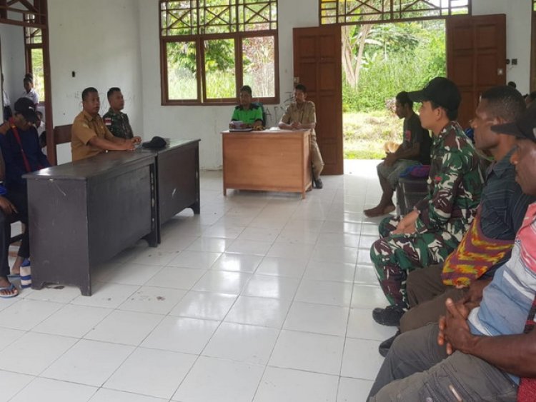 Satgas Yonif 143/TWEJ Andil Aktif Majukan Pendidikan Di Papua