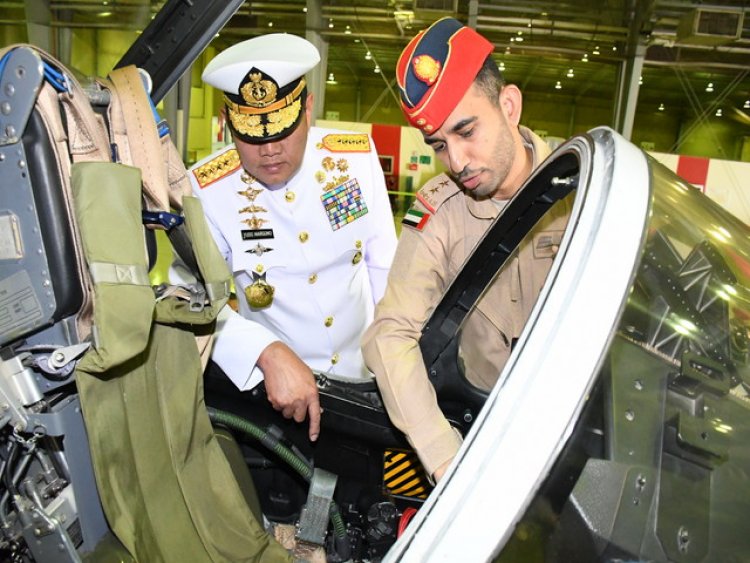 Penasaran Canggihnya Pesawat Dassault Rafale, Panglima TNI Lihat Langsung di Pangkalan Militer Al-Dafra UAE
