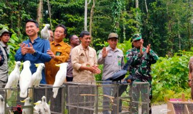Dukung Pelestarian Satwa, Danramil 1710-03/KK Hadiri Kegiatan Pelepasliaran Satwa Ke Habitat Alamnya