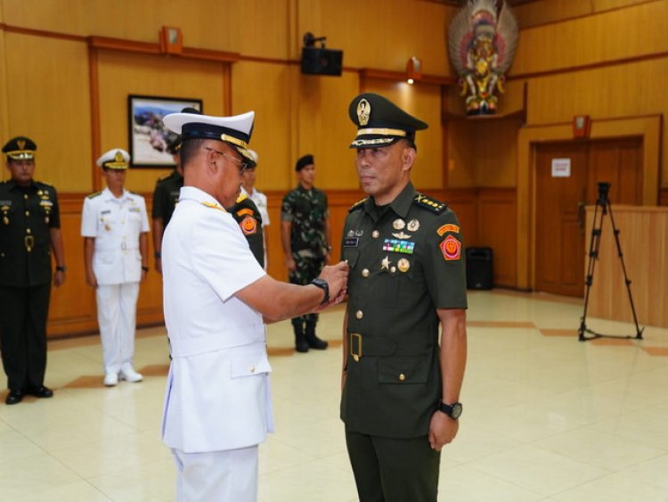 Sertijab Wakapuspen TNI Sebagai Regenerasi dan Peningkatan Kinerja Satuan