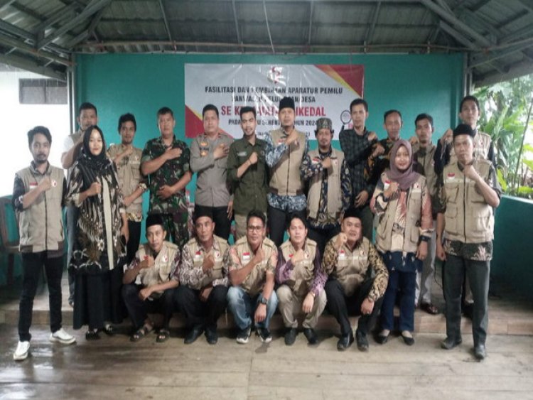 Panwaslu Kec. Cikedal Gelar kegiatan Bimtek Fasilitasi dan Pembinaan Terhadap Staf dan Anggota PKD