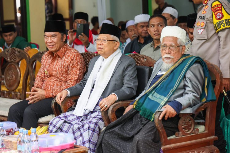 Pj Gubernur Banten: Pondok Pesantren Memiliki Peran Strategis Bagi Peradaban dan Masa Depan Bangsa Indonesia