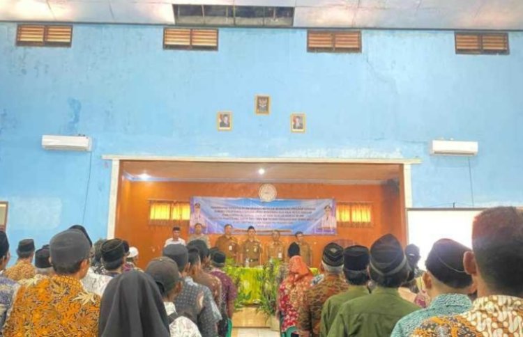 Pemerintah Kecamatan Bojong Kabupaten Pandeglang Laksanakan Pembinaan RT/RW Se Kecamatan