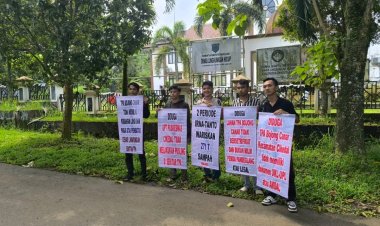 DLH Pandeglang Kembali Didemo Aktivis AMIRA Pandeglang, Terkait TPA Bojong Canar Cikedal
