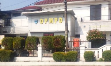 Parah...?? Pendamping PKH Bertahun-tahun Rangkap Jabatan & Penghasilan Sebagai Sekdes Cadasari Tapi Dibiarkan DPMPD & Dinsos Pandeglang