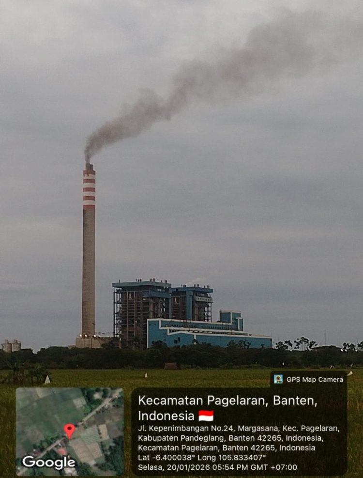 Ancaman Polusi di Pandeglang Makin Nyata Asap Hitam Keluar Dari Cerobong PLTU 2 Labuan Banten 