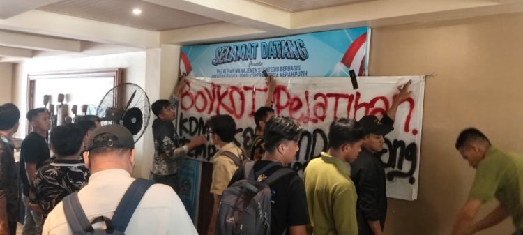 Pelatihan KDMP di  Mutiara Carita Ricuh, Peserta Tuntut  Kejelasan dan Keberlanjutan Program KDMP Kabupaten Pandeglang Kedepanya