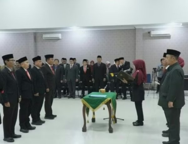 Guna Mempermudah Proses Hukum dan Menunggu Putusan, Langkah Pemda Pandeglang Memutasi Ahmad Mursidi, Mendapat Apresiasi DPC AMIRA dan GWI Pandeglang