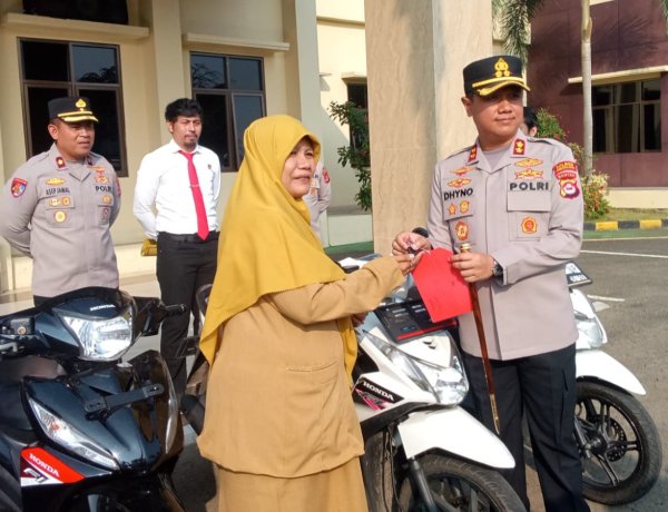 Gebrakan Nyata Kapolres Pandeglang: 5 Unit Motor Hasil Buruan Reskrim Langsung Dipulangkan Gratis ke Tangan Warga!