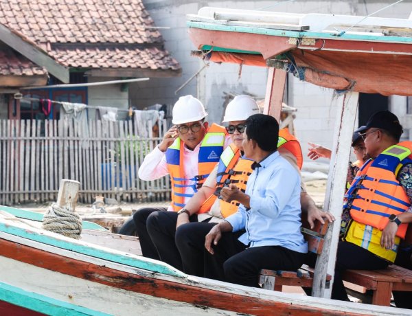 Respons Keluhan Warga, Gubernur Andra Soni Awasi Langsung Normalisasi Sungai Cibanten