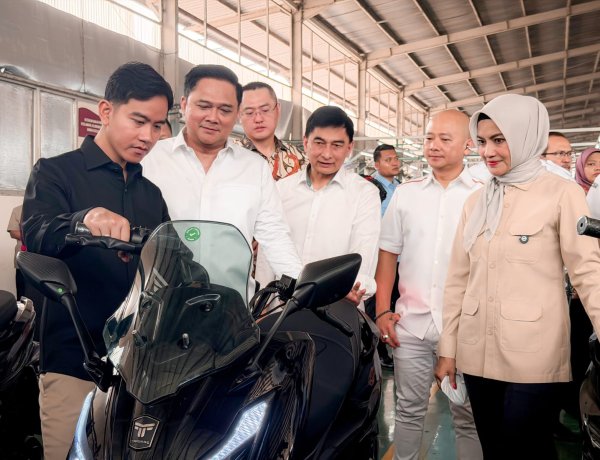 Wagub Dimyati Tegaskan Dukungan Pemprov Banten terhadap Industri Kendaraan Listrik