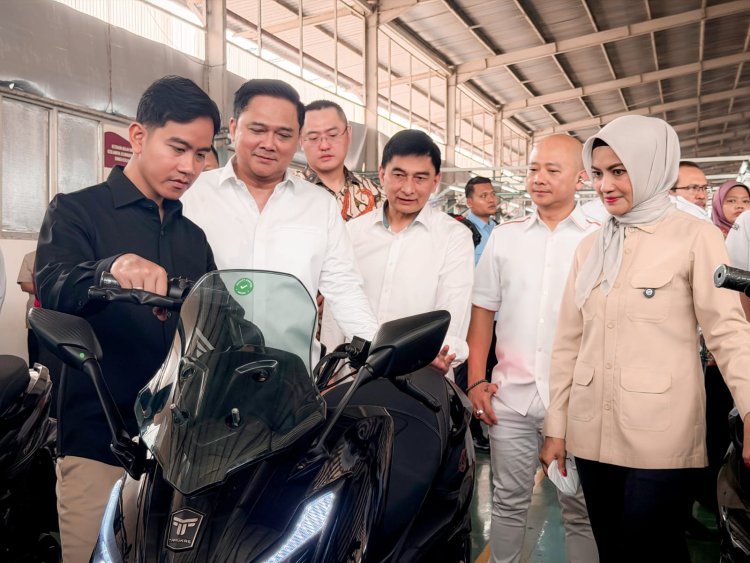 Wagub Dimyati Tegaskan Dukungan Pemprov Banten terhadap Industri Kendaraan Listrik