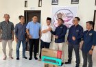 Dukung Efektivitas Kerja Jurnalistik, Fraksi Demokrat DPRD Pandeglang Berikan Bantuan Sarana Penunjang Kinerja Jurnalis